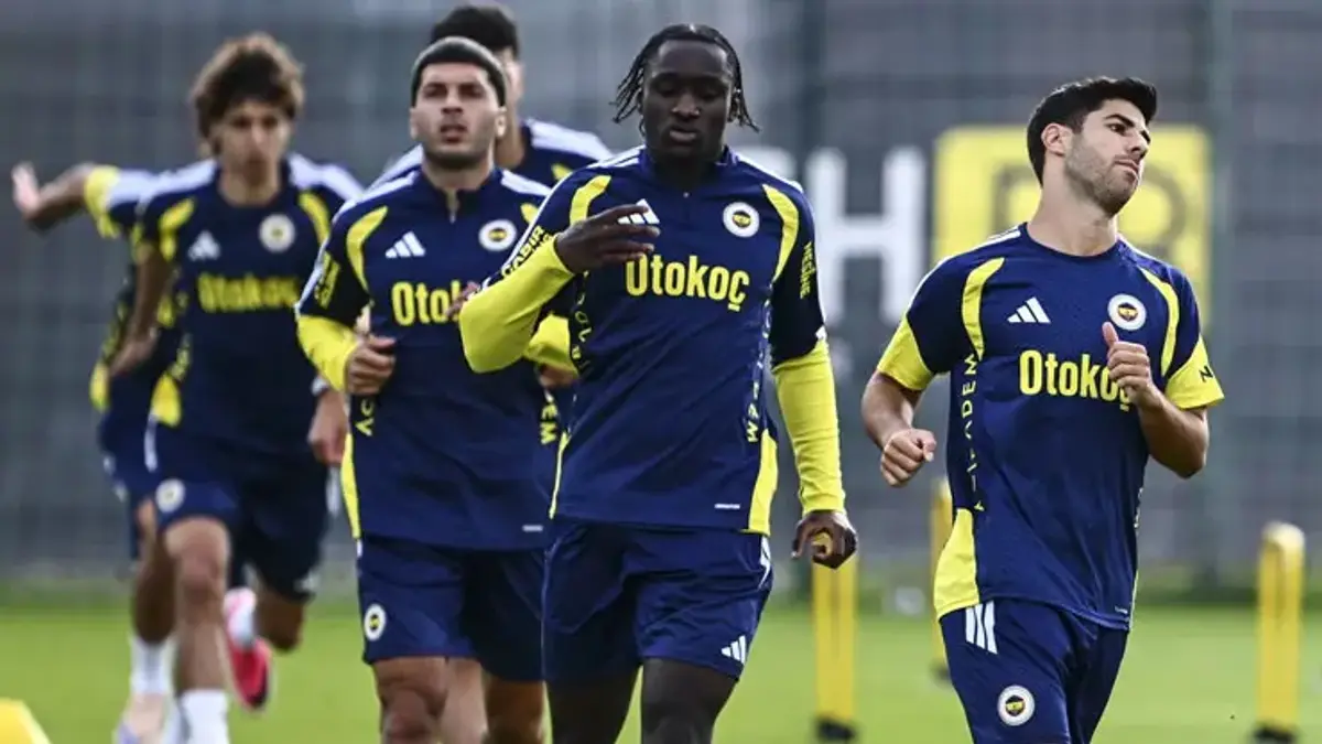 Beşiktaş Fenerbahçe'den resmen istedi! İsmail Kartal son kararı verdi