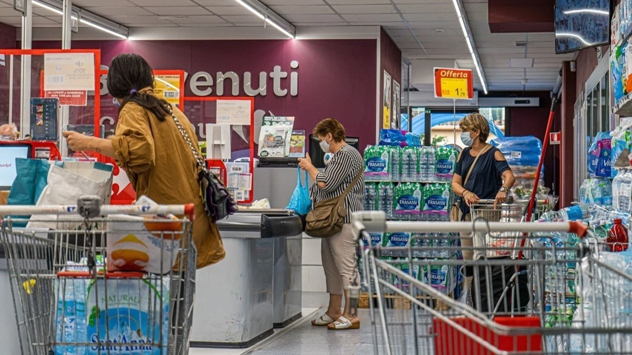 Euro Bölgesi enflasyonu 20 ayın zirvesine çıktı