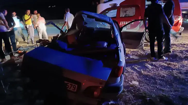 Malatya'da minibüs ile otomobil çarpıştı: 1 ölü, 1 yaralı
