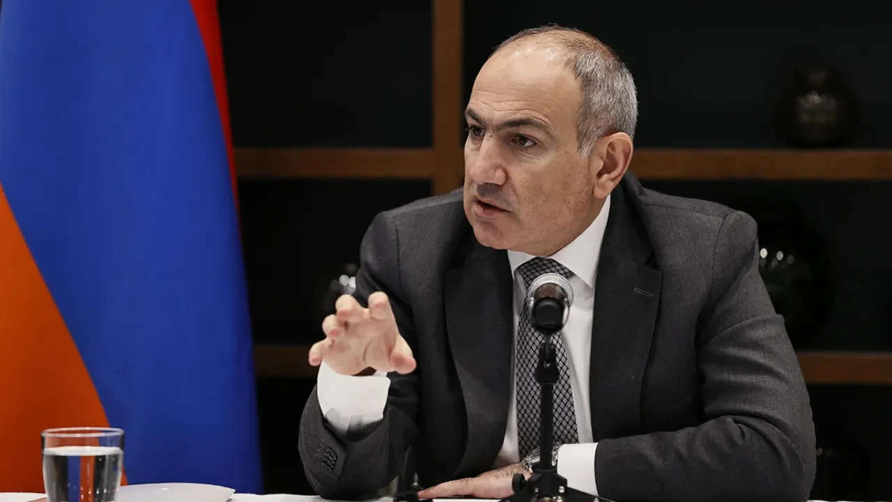 Paşinyan'dan İsrail'in sözde soykırımı kabul etmesiyle ilgili çarpıcı yorum: "Bir silah olarak kullanılıyor"