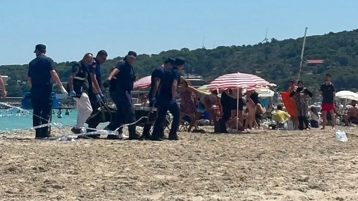 İzmir’de denizde çifte acı! Serinlemek isterken can verdiler