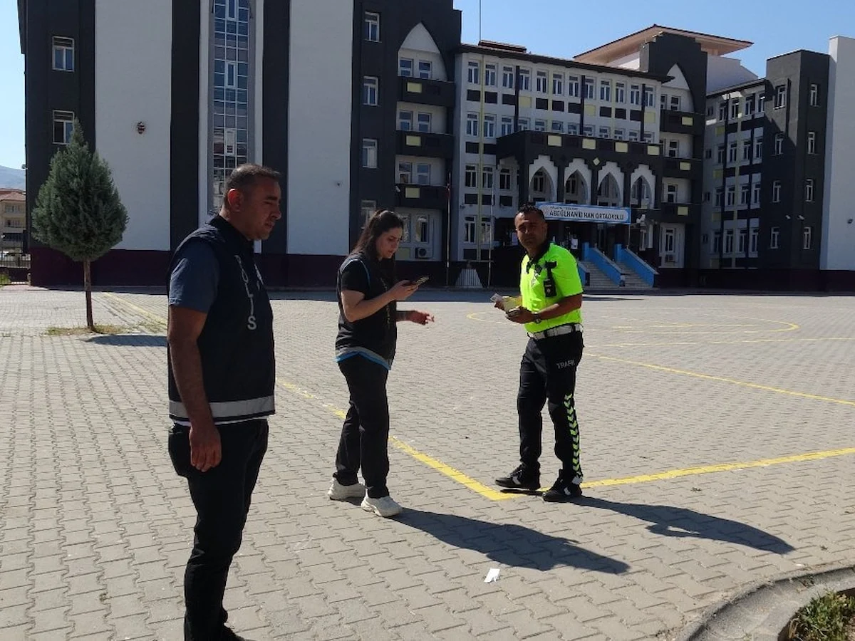 Malatya'da LGS'de unutulan kimlik paniği mutlu sonla bitti