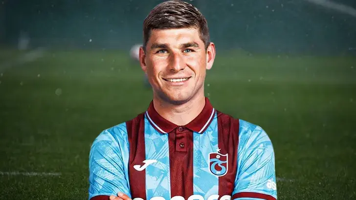 Trabzonspor transferi bitirdi! Ruslan Malinovskyi resmen imzayı attı