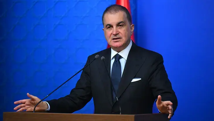 AK Parti Sözcüsü Ömer Çelik'ten Özgür Özel'e tepki: Dış vesayet arayışına yöneldi