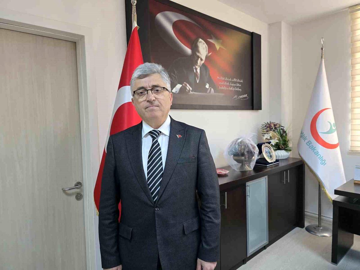Yozgat İl Sağlık Müdürü Dr. Mehmet Akif Karaarslan: "Kene, vücuda en yakın temas ettiği yerden çıkarılmalı"
