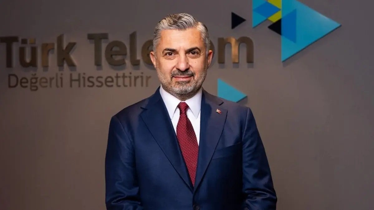 Türk Telekom CEO'su Ebubekir Şahin: 5G başarısının temelinde güçlü fiber altyapı var