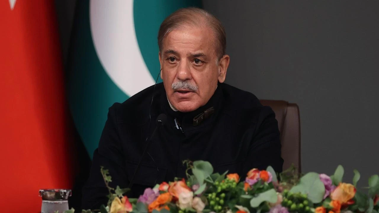 Pakistan Başbakanı Şerf: İran, Orta Doğu’da barışı desteklemede samimi