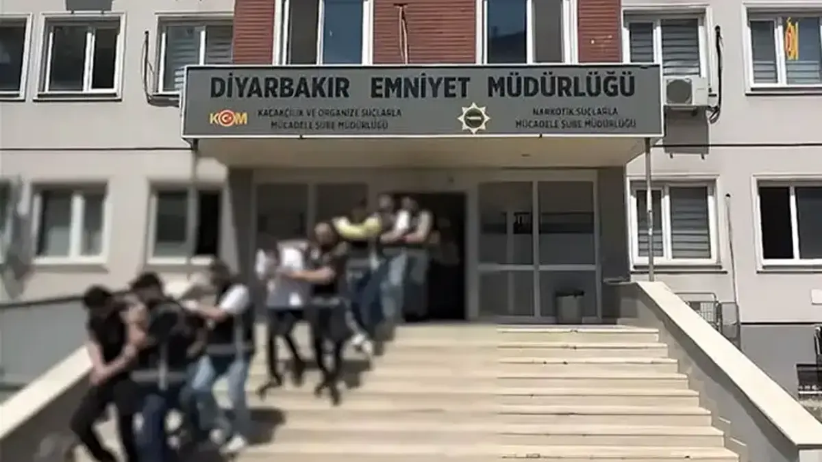 Diyarbakır’da çıkar amaçlı silahlı suç örgütüne operasyon!