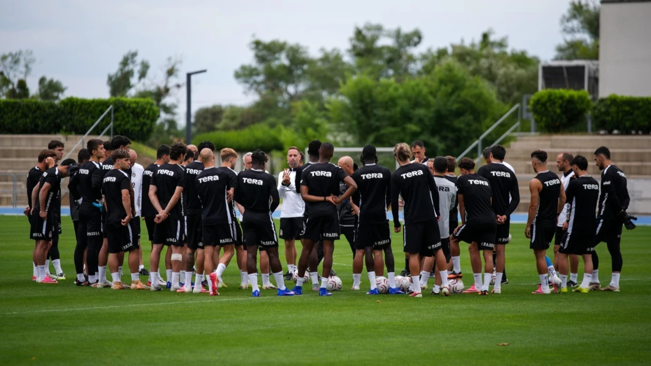 Beşiktaş, duble hazırlık maçı yapacak