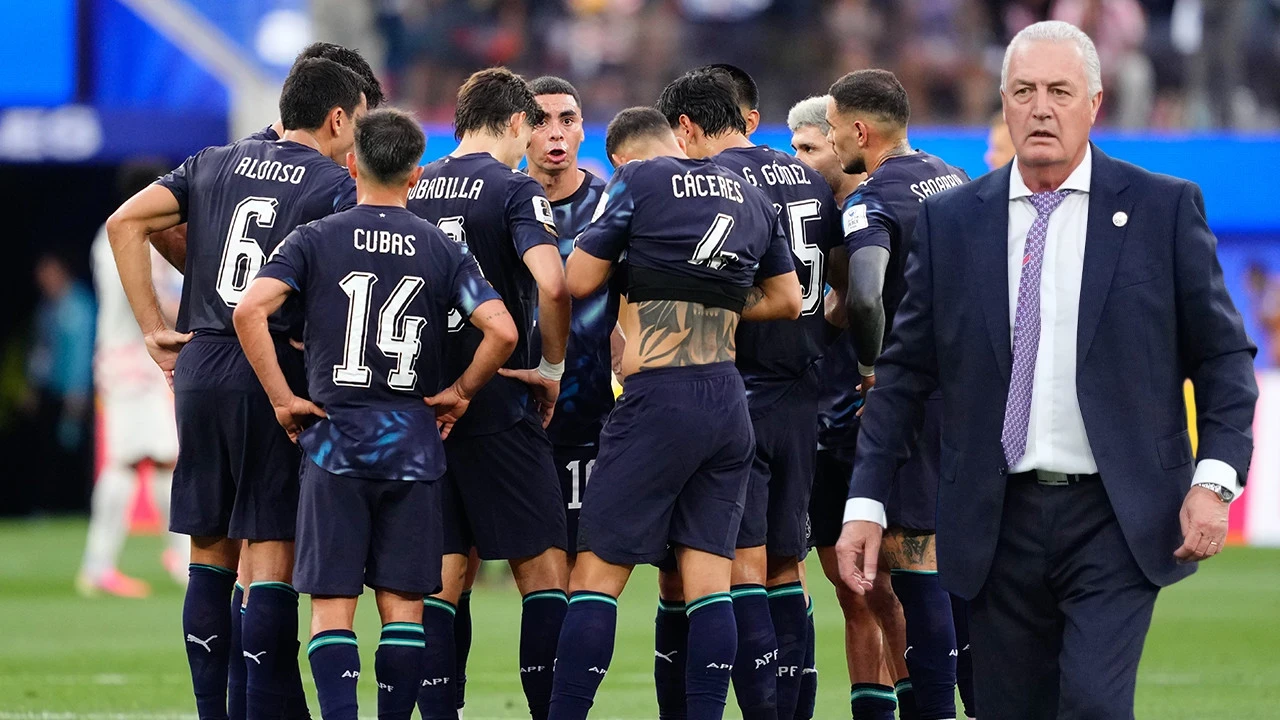 Türkiye maçı öncesi Paraguay'dan radikal değişim! Viking lakaplı yıldız ilk 11'de oynayacak