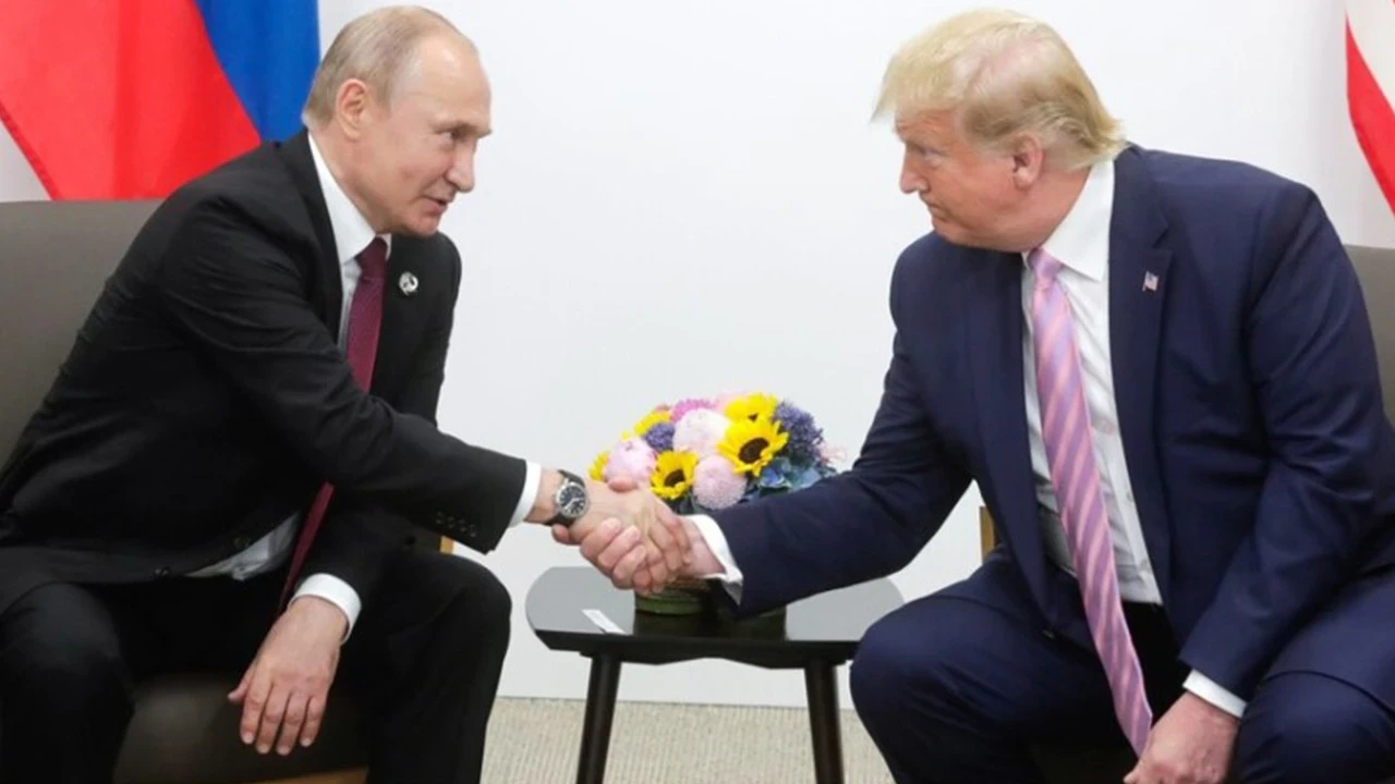 Dünyanın gözü bu görüşmedeydi: Putin ve Trump kritik konuları masaya yatırdı