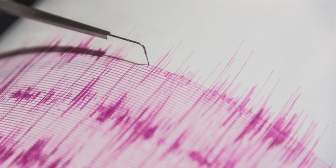 Balıkesir'de 4 büyüklüğünde deprem