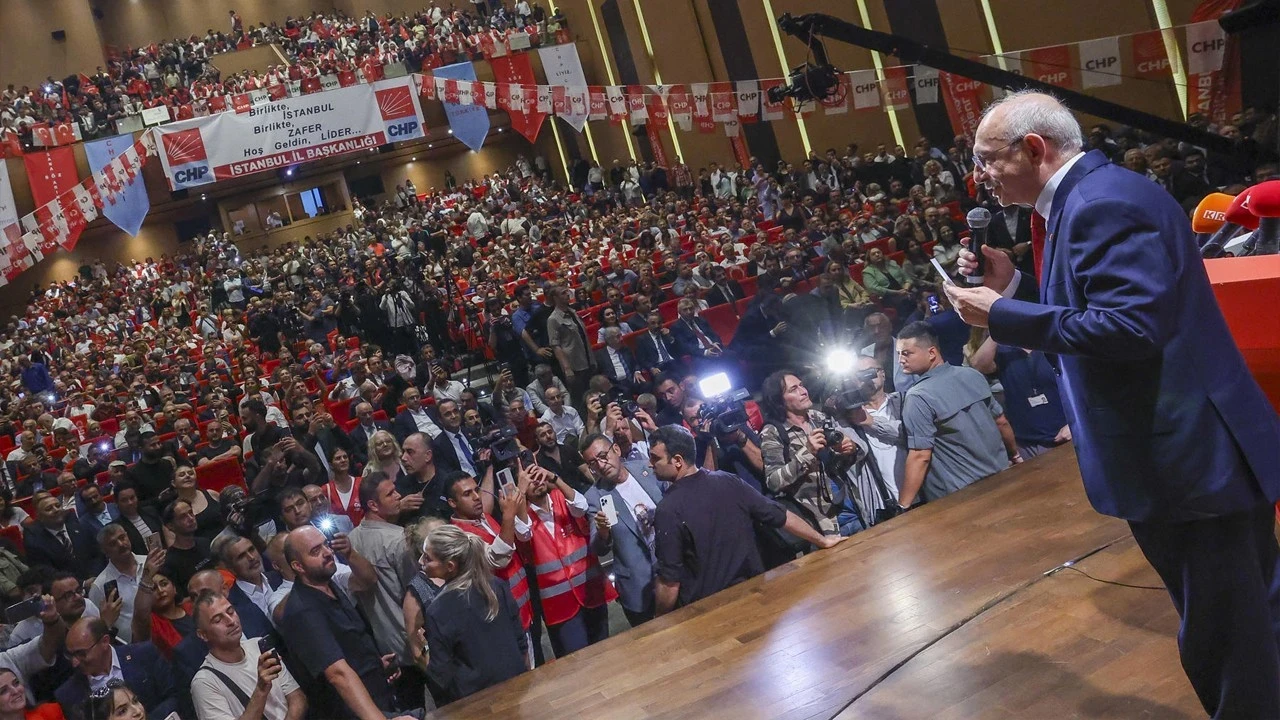 Türkiye CHP’deki bu olayı konuşuyor! Cast ajansından ‘figüran’ açıklaması