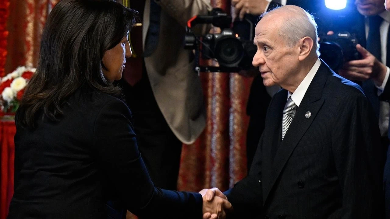DEM Parti'den Bahçeli'ye ziyaret