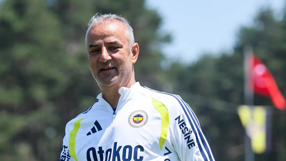 Fenerbahçe’nin eski yıldızı geri dönüyor! İsmail Kartal’dan onay çıktı...