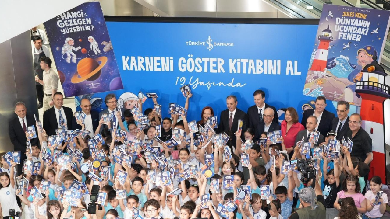 İş Bankası’nın “Karneni Göster Kitabını Al” kampanyası 19 yaşında