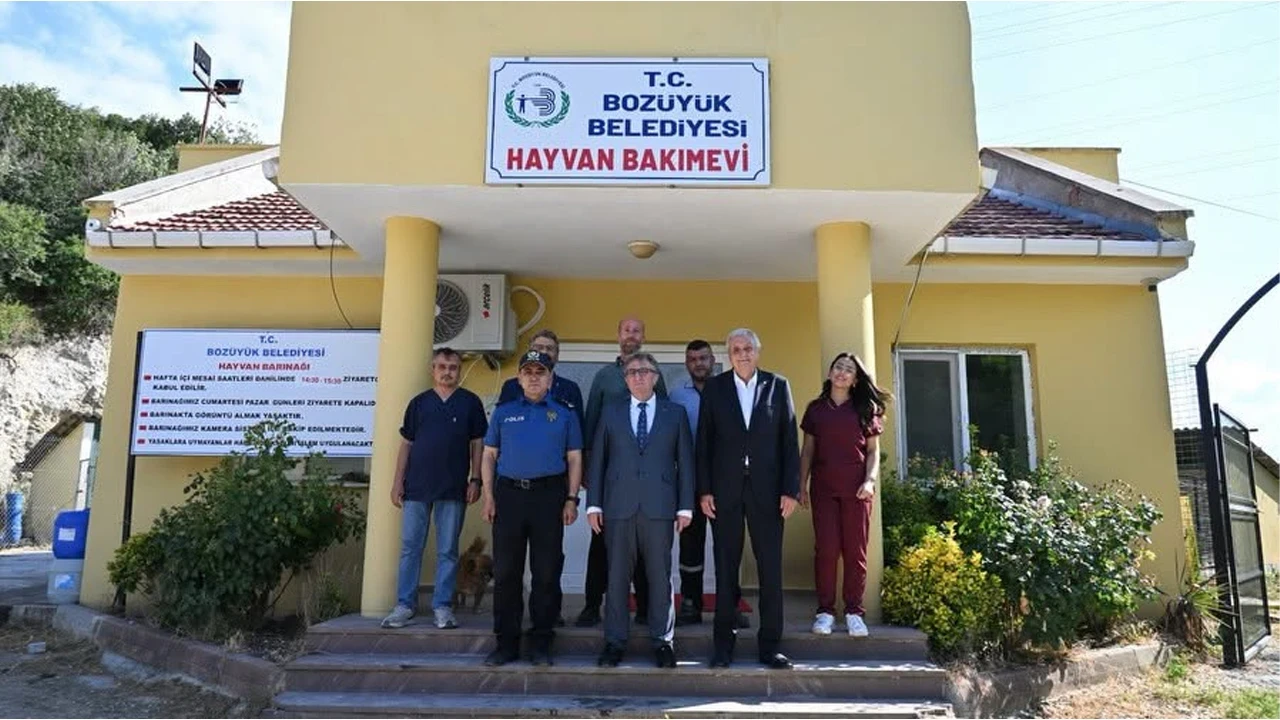 Kaymakam Helvacı, barınaktaki çalışmalar hakkında bilgi aldı