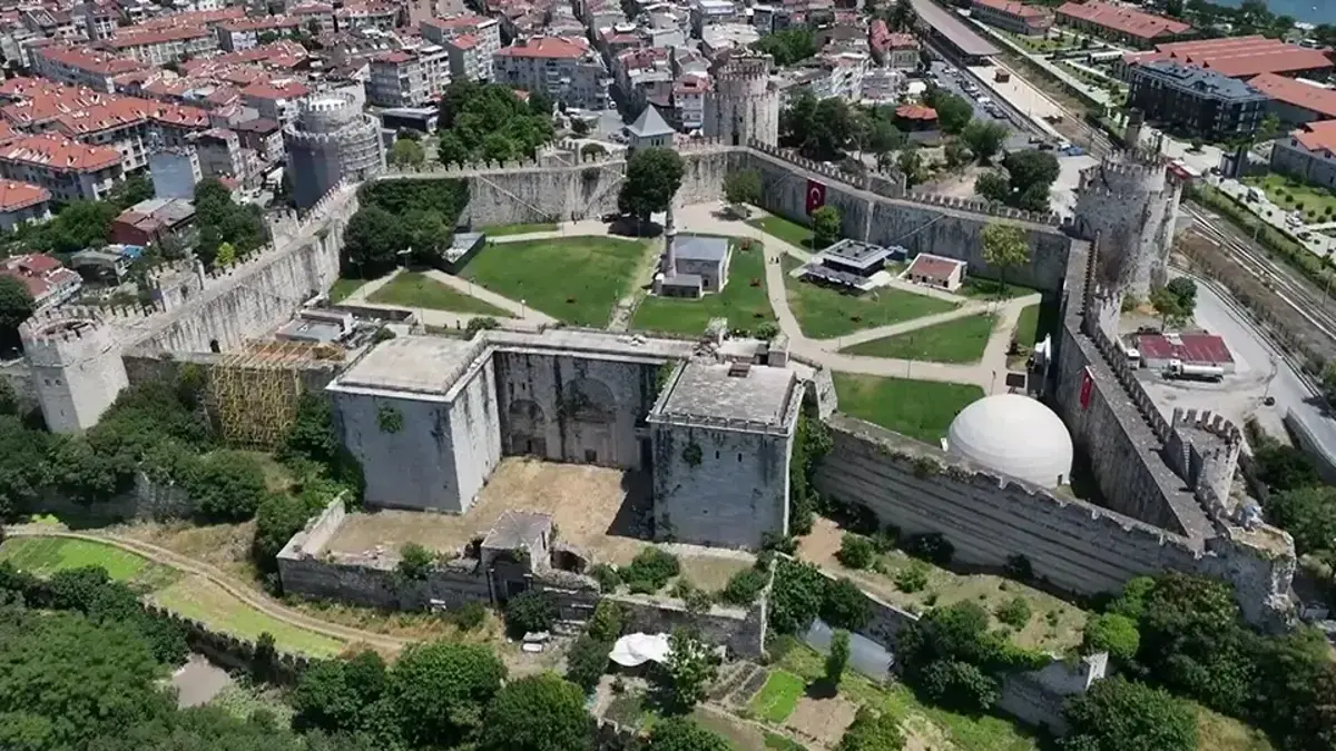 Macaristan Başbakanı’ndan NATO Zirvesi öncesi İstanbul turu