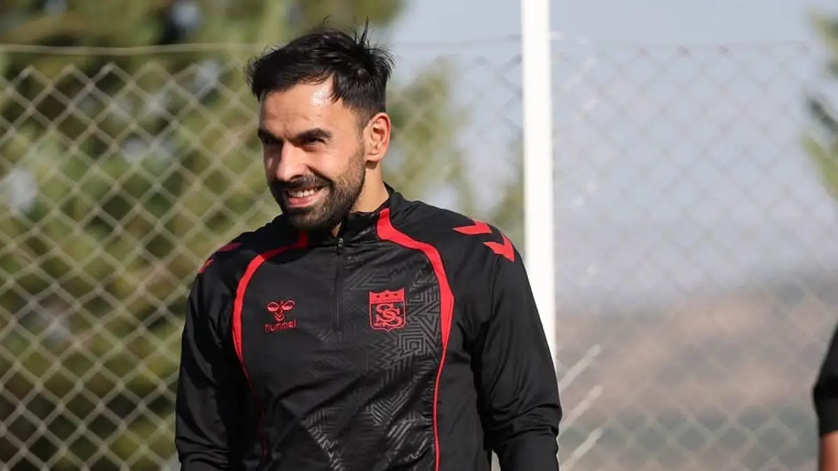 Murat Paluli, 1 yıl daha Sivasspor'da