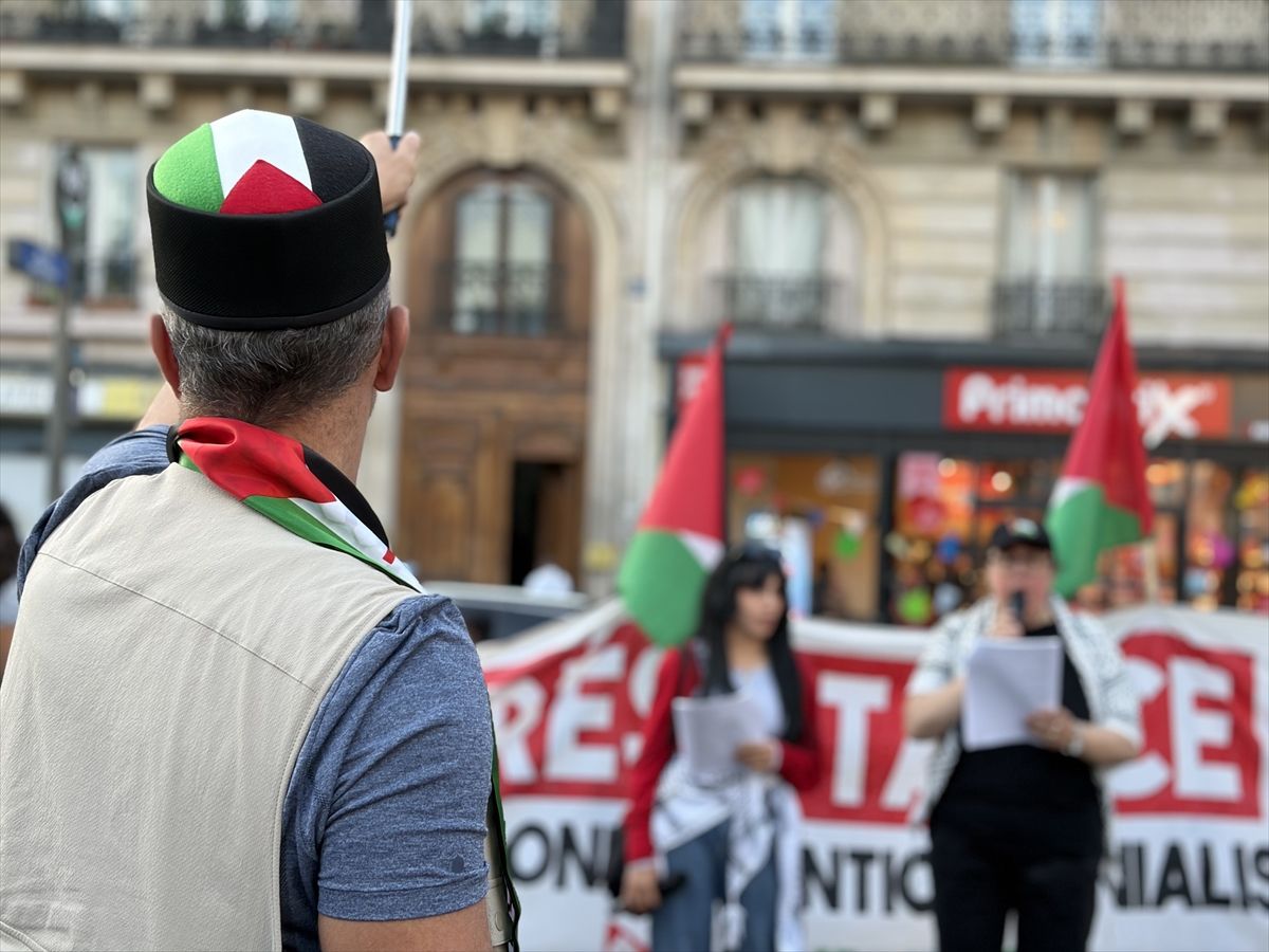 İsrail'in Gazze'deki soykırımda öldürdüğü Filistinliler, Paris'te anıldı