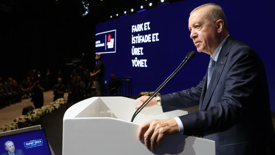 Cumhurbaşkanı Erdoğan'dan, Kerkük Valisi Ağa'nın ailesine taziye telefonu