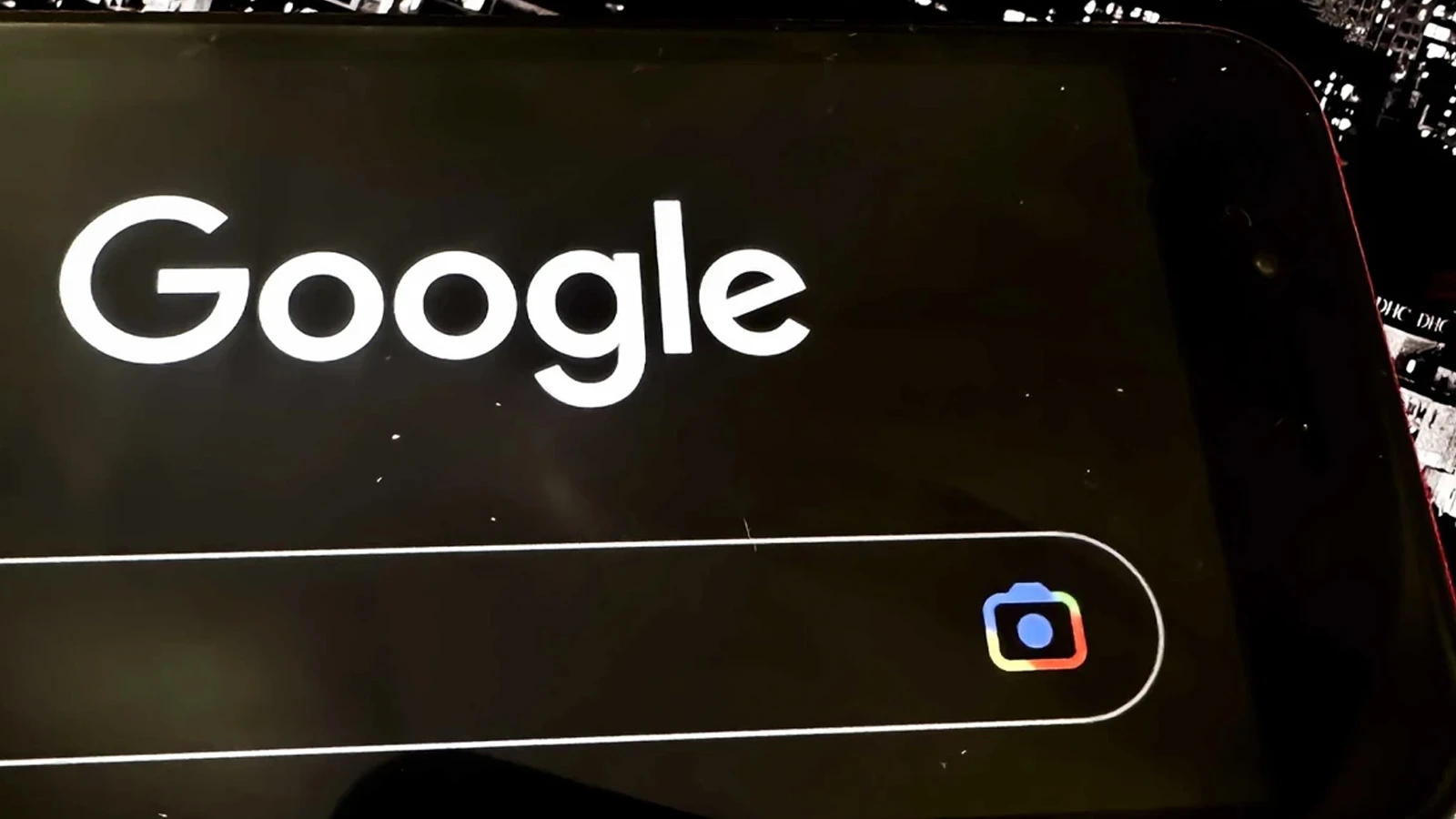 ChatGPT tehdidi yetmedi! Google'ın trafiği büyümeye devam ediyor