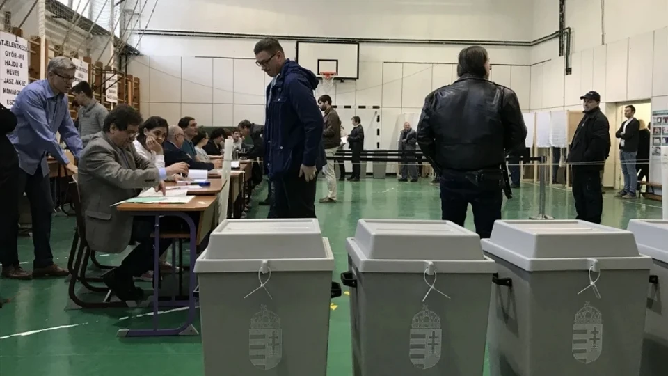 Seçimlerde tarihi değişiklik: Oy kullanma yaşı 16'ya düşebilir