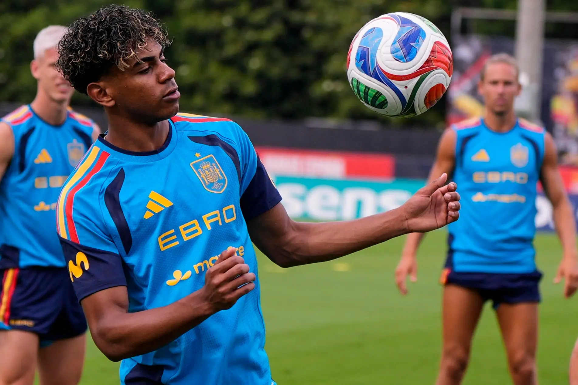Fas'tan Lamine Yamal'a olay gönderme!