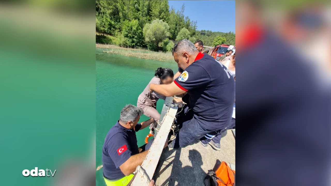 Adana'da korku dolu anlar: Köprüden nehre düştü
