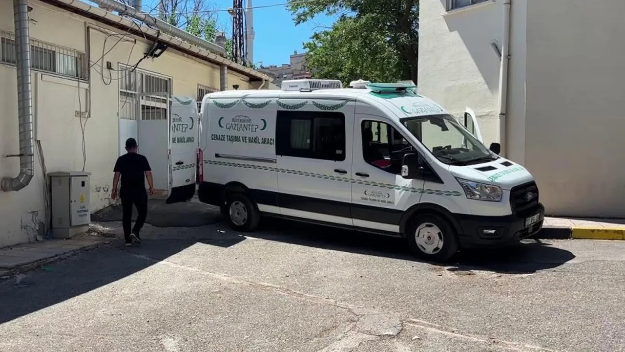 Gaziantep'te dehşet! 17 yaşındaki çocuk, pompalı tüfekle babasını katletti