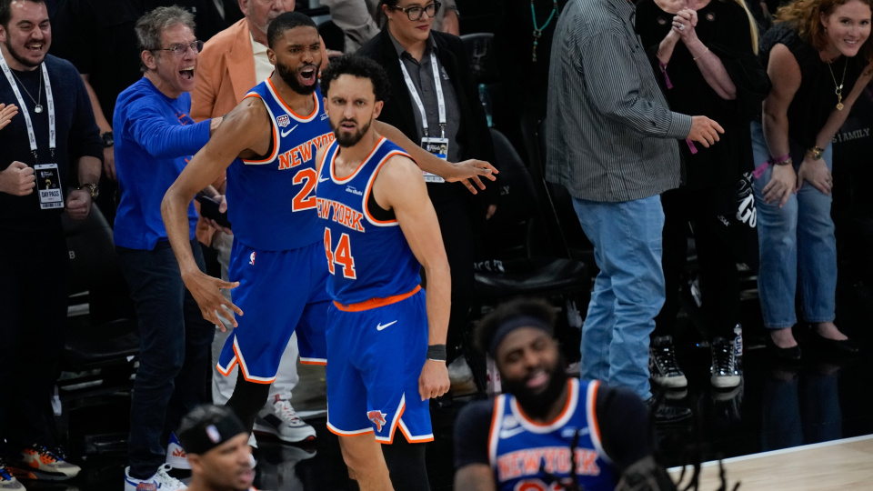 Knicks, Spurs karşısında 2-0 yaptı!