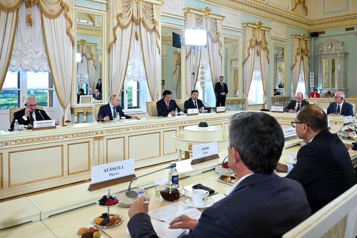 Putin: Xi ile Aramızdaki Güçlü Uyum, Rusya-Çin İlişkileri İçin Sağlam Bir Temel Oluşturuyor