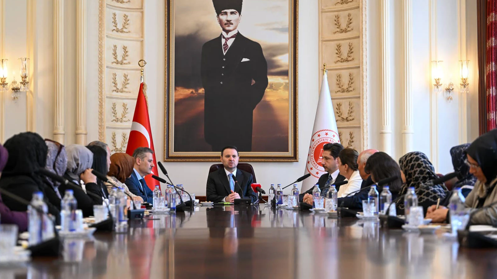 Bakan Gürlek: Uyuşturucu madde kullanımı günümüzün en büyük sorunlarından biri