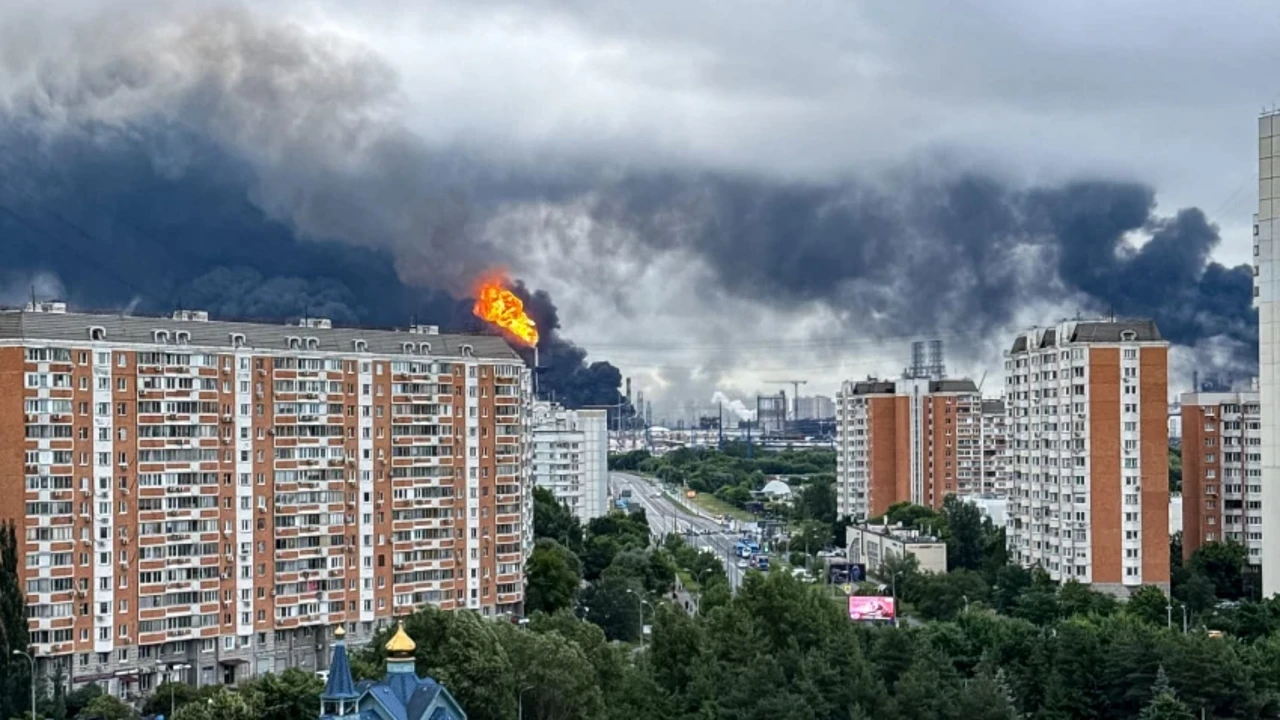 Savaşın başından beri Kiev'den Moskova'ya en ağır saldırı: 1000 İHA ve 4 füze fırlatıldı