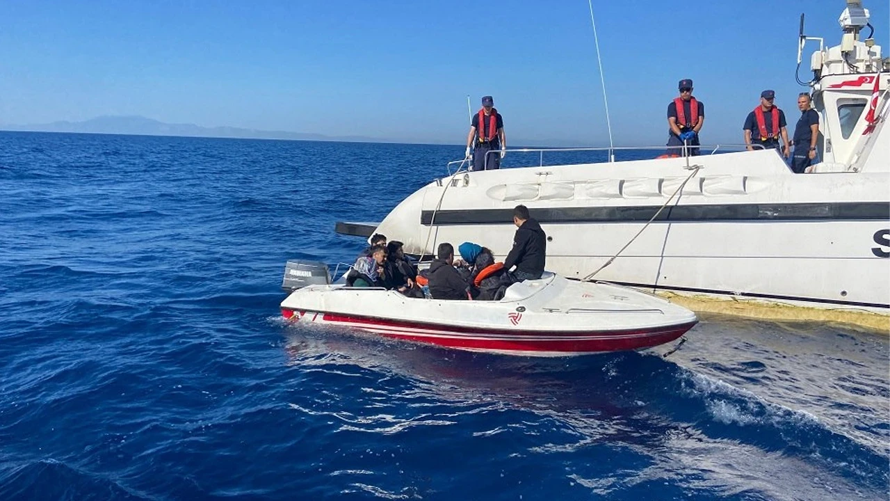 İzmir'de göçmen operasyonları