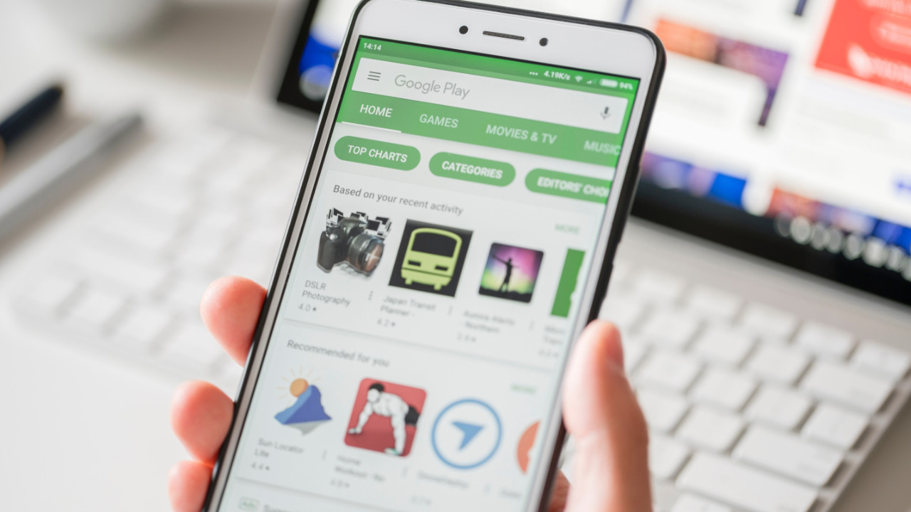 Google Play mağazasında yeni dönem: Üçüncü taraf uygulama mağazalarına kapı açılıyor