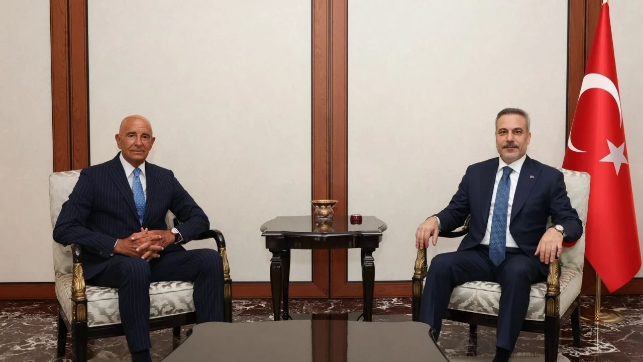 NATO zirvesi öncesi Fidan ve Barrack görüştü
