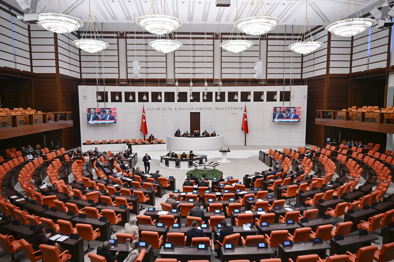 CHP'deki istifalar sonrası Meclis'te dengeler değişti! İşte yeni sandalye dağılımı