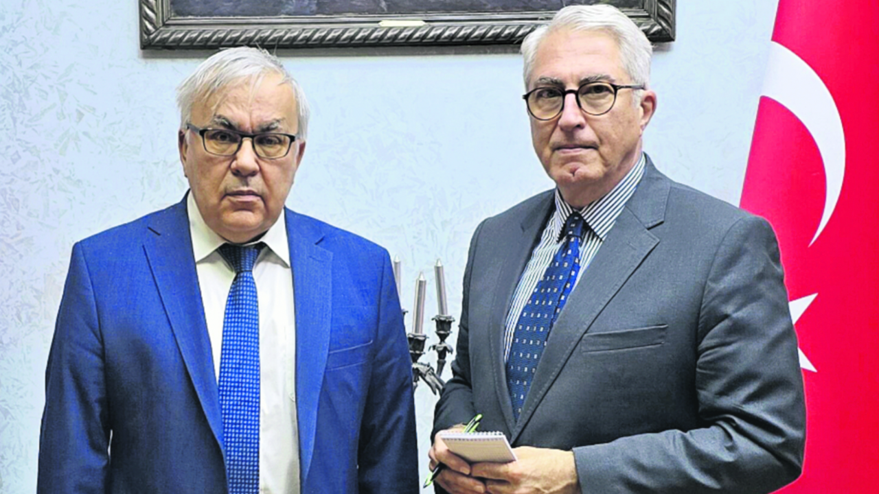 Türkiye’nin NATO tercihine saygı duyuyoruz