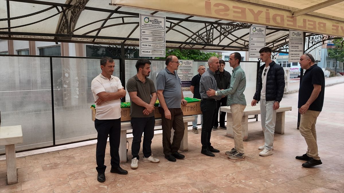 Ordu'da trafik kazasında ölen sürücünün cenazesi defnedildi