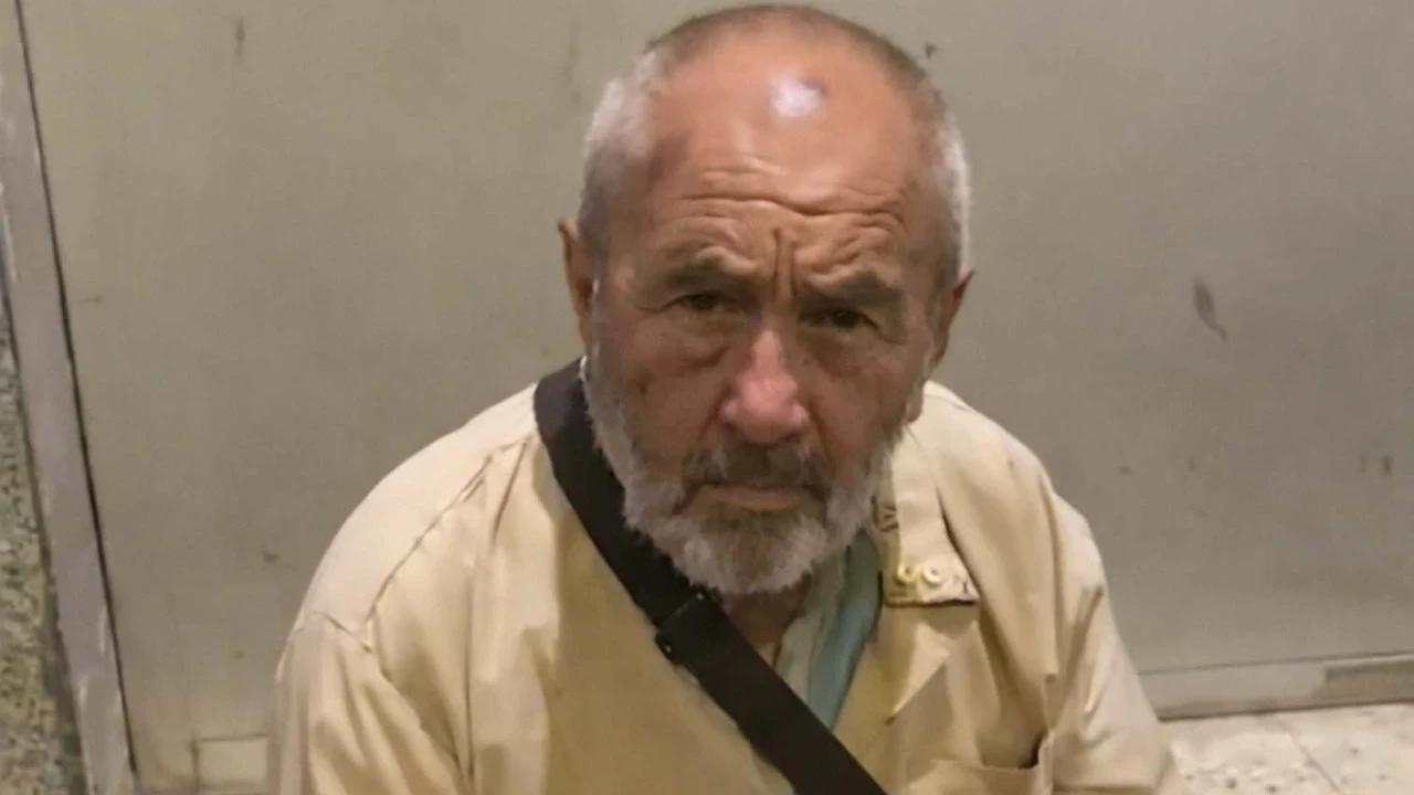 Film gibi hayat hikayesi! 40 yıllık esareti bitti, 77 yaşında Türkiye'ye dönüyor
