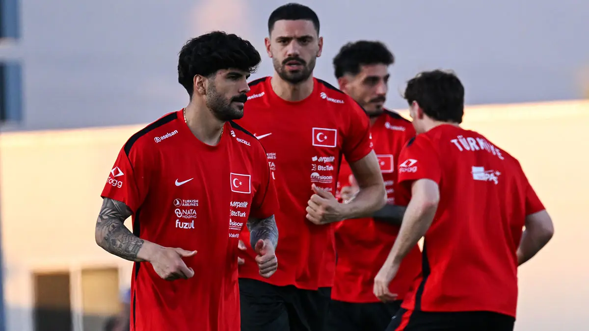 Avustralya maçı sonrası imaj değişikliği! Eren Elmalı ve Merih Demiral beklenmedik hamle