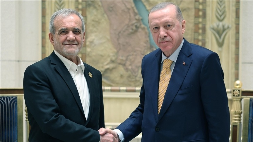 Cumhurbaşkanı Erdoğan, Pezeşkiyan ile telefonda görüştü