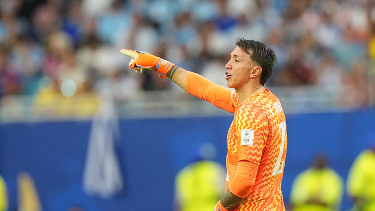 Fernando Muslera 2026 Dünya Kupası’nda tarihe geçti! 39 yaşında rekor...