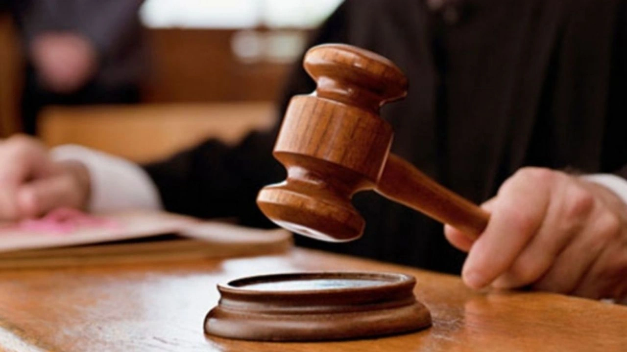Okullarda sahte diploma ve karot raporu skandalı: 43 şüpheliye 22 yıla kadar hapis istemi