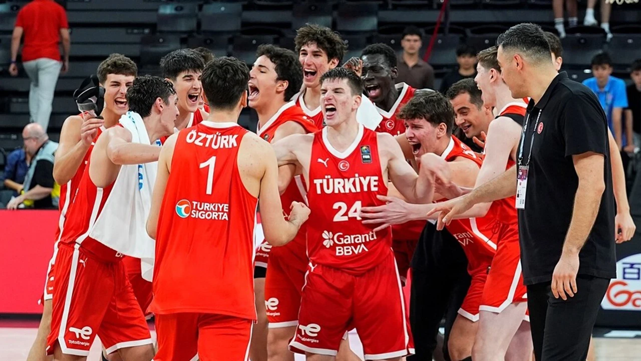 Milliler, FIBA 17 Yaş Altı Dünya Kupası'na galibiyetle başladı