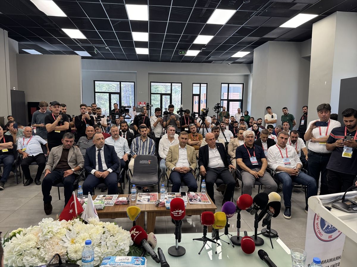 Kahramanmaraş İstiklalspor Kulübü'nde başkanlığa Ahmet Gülpak seçildi