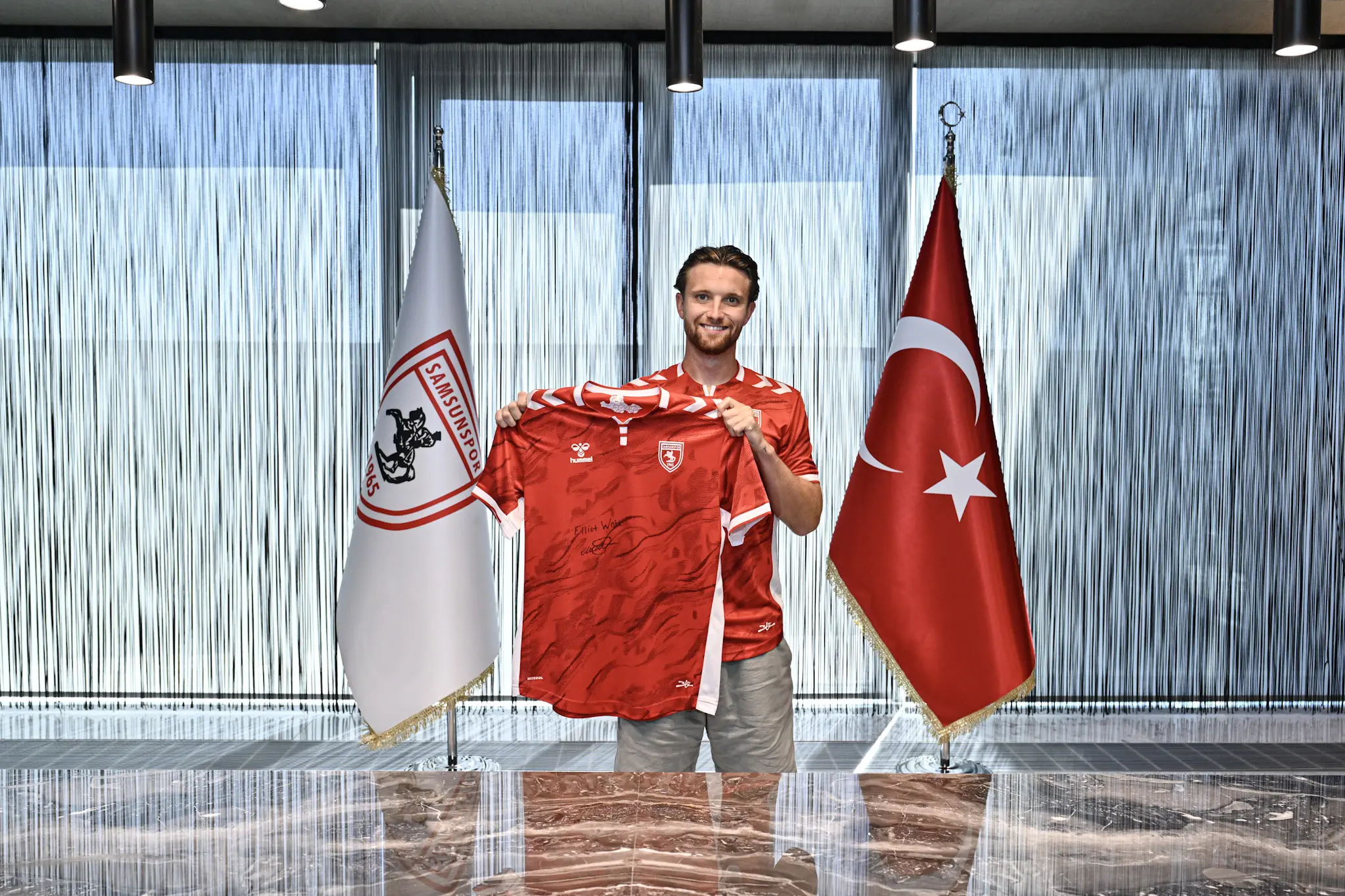 Samsunspor, Elliot Watt'ı kadrosuna kattı