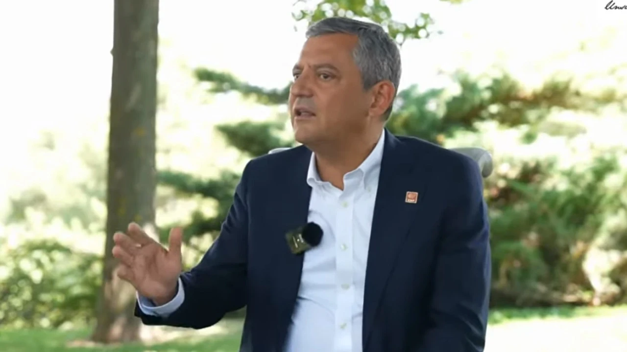 Özgür Özel'den yeni parti için geç kalındı eleştirilerine yanıt