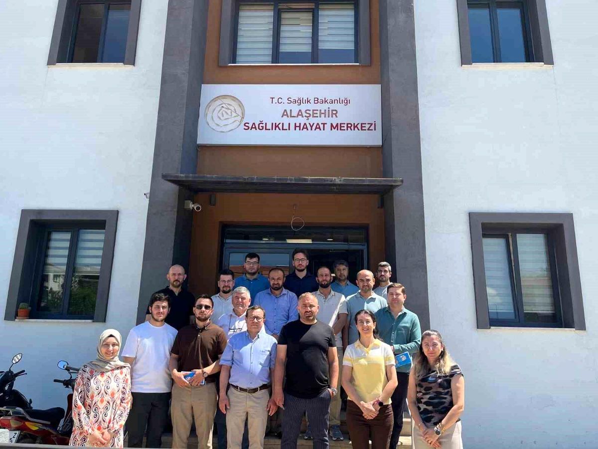 Alaşehir'de sağlık elçileriyle sağlık bilinci seferberliği başlatıldı